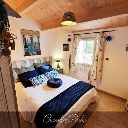 Les Pieds Dans L'eau :ker Anne Вилла *