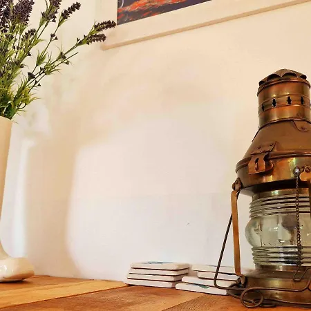 Вилла Les Pieds Dans L'eau :ker Anne *