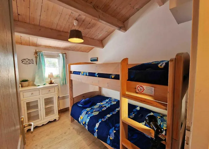 Les Pieds Dans L'eau :ker Anne Port-Joinville